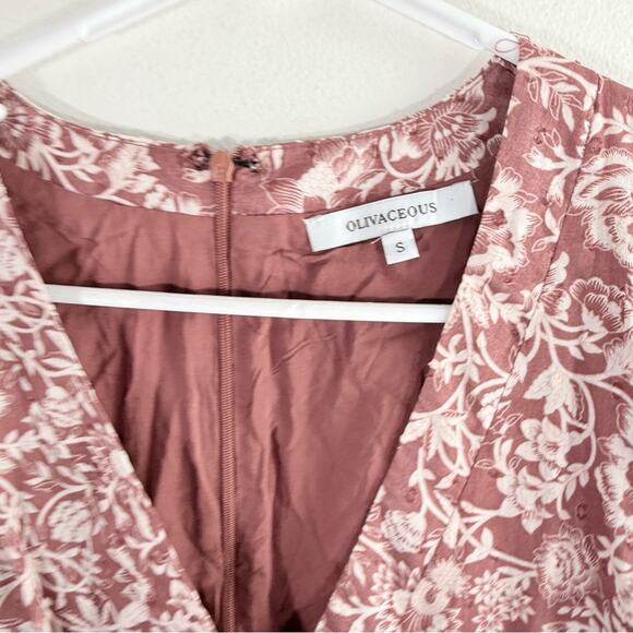 Vici Olivaceous Purple White Floral V Neck Tiered Mini Dress Small - Picture 3 of 8